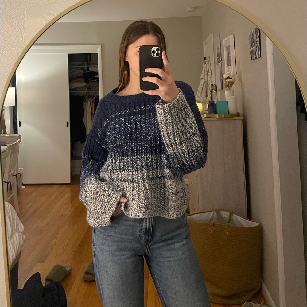 Women’s 525 Sweater